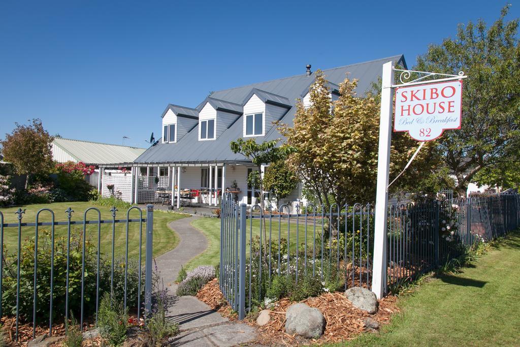 Skibo House B&Bメスベン エクステリア 写真